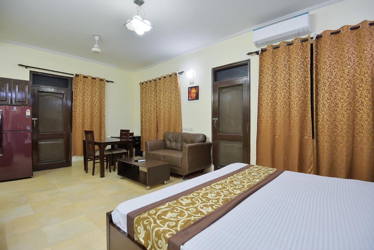 Bedchambers Serviced Apartments, Sushant Lok Gurgaon Ngoại thất bức ảnh
