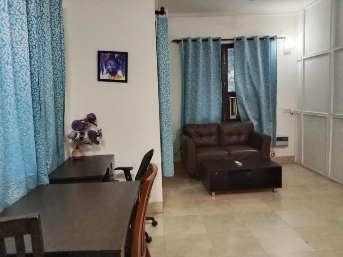 Bedchambers Serviced Apartments, Sushant Lok Gurgaon Ngoại thất bức ảnh